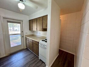 5100 Rilma Ave in Sarasota, FL - Building Photo - Building Photo