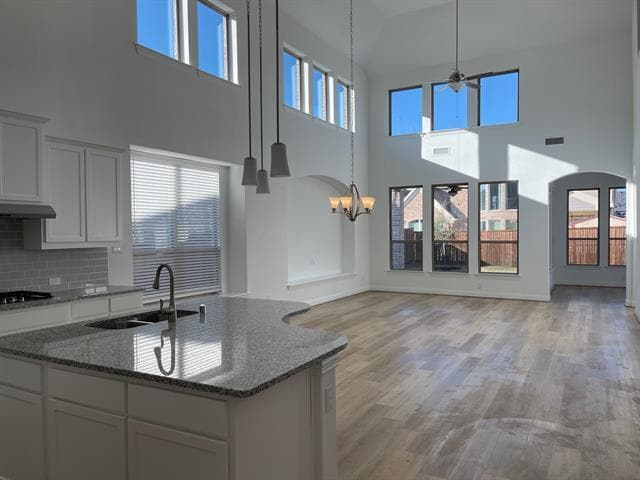 property at 372 Rosemary Dr