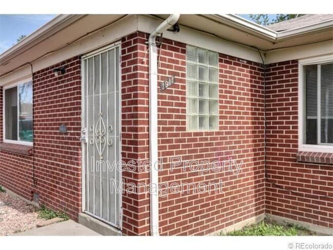 1911-1913 Del Mar Pkwy in Aurora, CO - Building Photo - Building Photo
