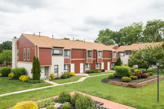 Dreshertowne in Horsham, PA - Foto de edificio - Building Photo