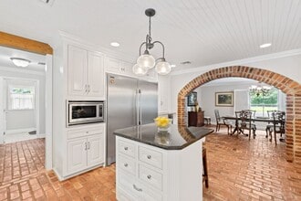 1026 S Morgan Ave in Broussard, LA - Building Photo - Building Photo