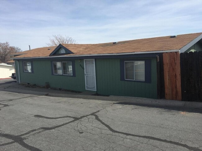 2775 Snapdragon Wy in Reno, NV - Building Photo - Building Photo
