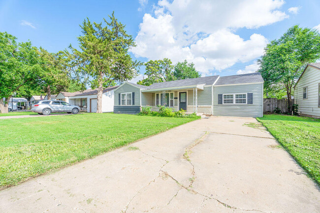 3417 28th St in Lubbock, TX - Building Photo - Building Photo