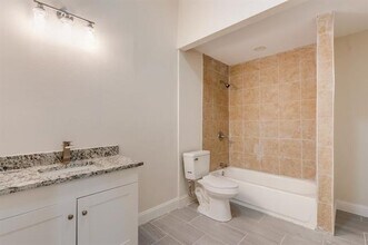 4823 Ash Ln in Dallas, TX - Building Photo - Building Photo