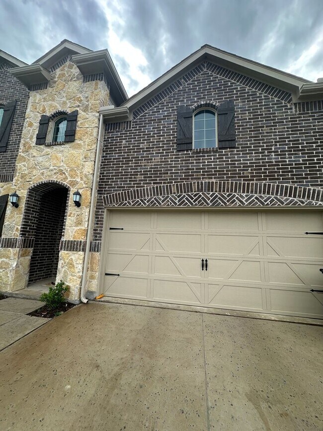 4040 Aldenwood Rd in Little Elm, TX - Building Photo - Building Photo