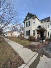 3821 E 55th St in Cleveland, OH - Building Photo - Building Photo