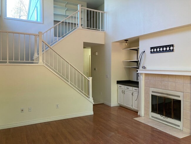 1907 Parkview Cir in Anchorage, AK - Building Photo - Building Photo