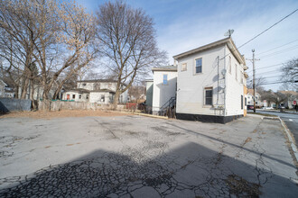 151 Oak St in Syracuse, NY - Building Photo - Building Photo