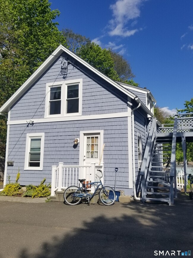 47 North St in Milford, CT - Building Photo - Building Photo