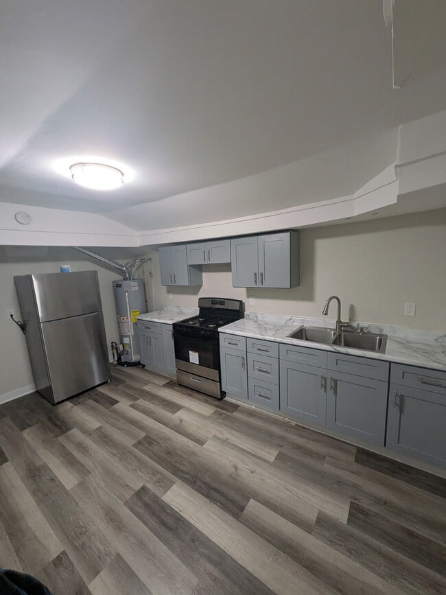 928 Garfield St in Racine, WI - Building Photo - Building Photo