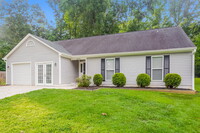 10355 Roundhouse Cir in Mint Hill, NC - Building Photo - Building Photo