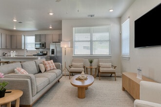 Altura Luxury Rental Homes in San Antonio, TX - Foto de edificio - Building Photo