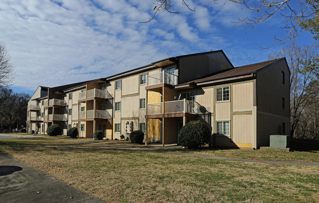 Camilla Hill in Concord, NC - Foto de edificio - Building Photo