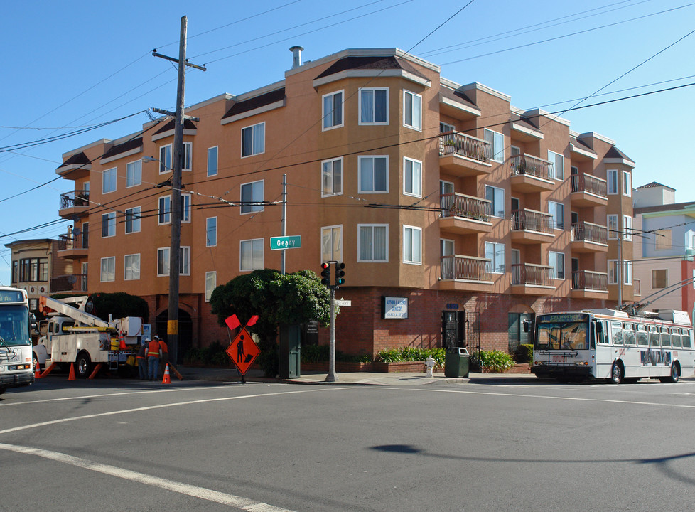 6850 Geary Blvd in San Francisco, CA - Building Photo