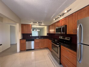 701 Avenue L in Delray Beach, FL - Building Photo - Building Photo