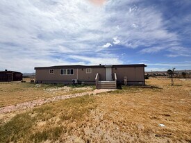 35377 Marks Rd in Barstow, CA - Building Photo