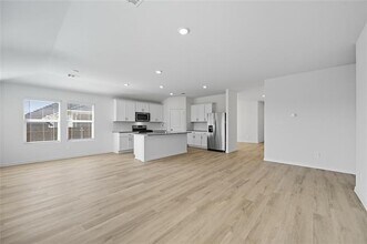 6645 Vly Lk Ln in Fort Worth, TX - Building Photo - Building Photo