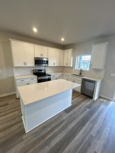 Welcome to Indian Creek Townhomes – Your P... in Huntsville, AL - Foto de edificio - Building Photo