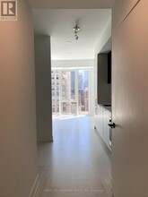 308-1308 Jarvis St in Toronto, ON - Building Photo - Building Photo
