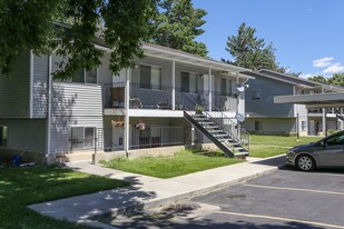 8543 S 1000 E in Sandy, UT - Building Photo