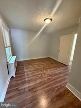 388 W Lancaster Ave in Wayne, PA - Building Photo - Building Photo