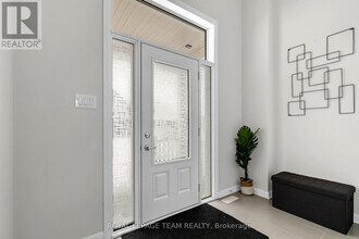 304 Cloyne Cres in Ottawa, ON - Building Photo - Building Photo