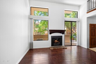 26001 Alizia Canyon Dr in Calabasas, CA - Building Photo - Building Photo