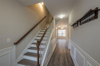 204 Parc View Ln in Woodstock, GA - Building Photo - Building Photo