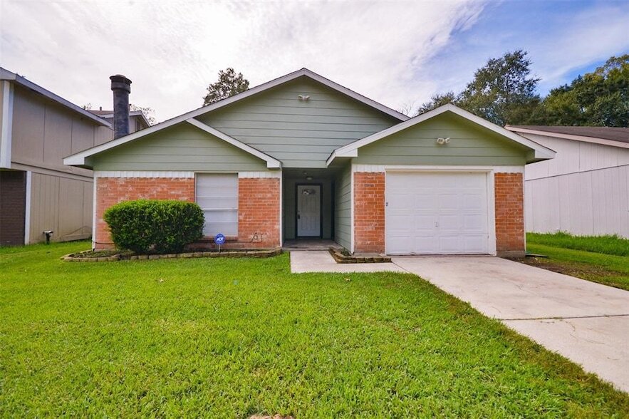 3530 Dryburgh Ct in Huffman, TX - Foto de edificio