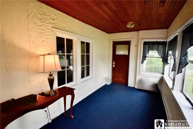 164 E Terrace Ave in Lakewood, NY - Building Photo - Building Photo
