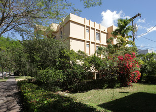 230 Calabria Ave in Coral Gables, FL - Building Photo - Building Photo