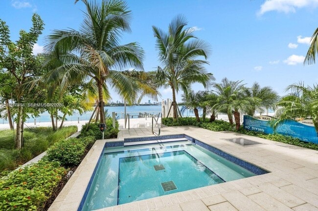 property at 1000 West Ave