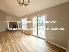 1482 W Prairie Terrace in Olathe, KS - Building Photo - Building Photo