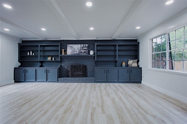 1719 Wagon Gap Trail in Houston, TX - Foto de edificio - Building Photo