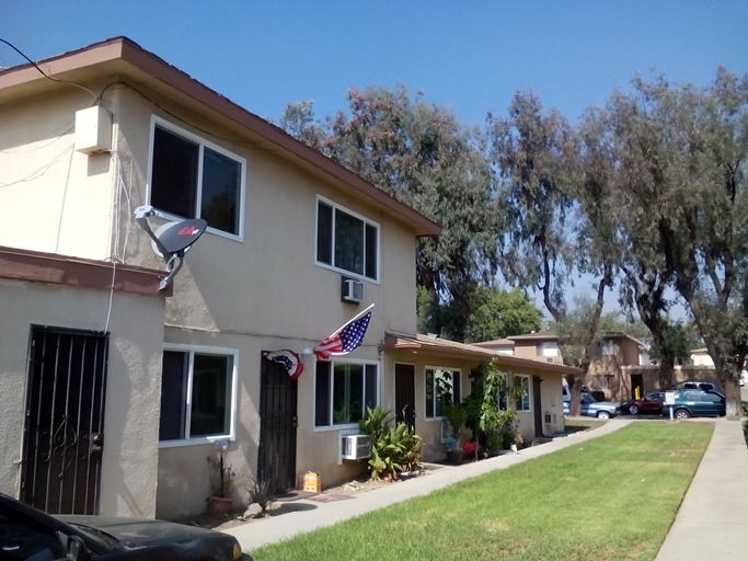 1334 Randy St in Upland, CA - Building Photo