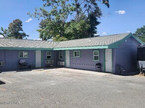 1145 Cornell Ave in Lovelock, NV - Building Photo - Building Photo