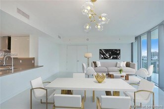 17475 Collins Ave-Unit -704 in Sunny Isles Beach, FL - Building Photo - Building Photo
