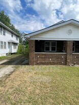 841 Emerson Ave in Indianapolis, IN - Building Photo