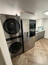 1255 Detroit Ave in Concord, CA - Building Photo - Building Photo