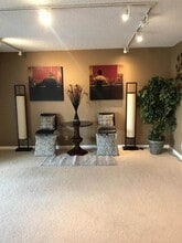 5904 Mt Eagle Dr in Alexandria, VA - Building Photo - Building Photo