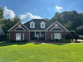 2111 Keystone Dr in Auburn, AL - Building Photo