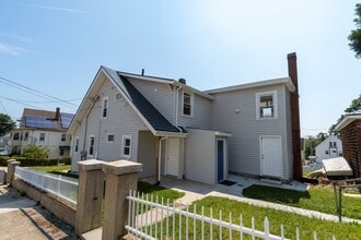 24 Ames St, Unit 1 in Lawrence, MA - Building Photo - Building Photo