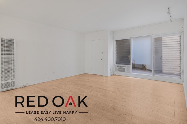 property at 1327 Laurel Ave