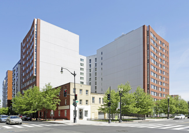 Plaza West in Washington, DC - Building Photo - Building Photo