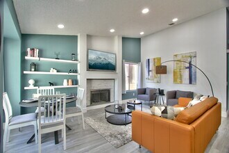 27086 Winchester Creek Ave in Temecula, CA - Foto de edificio - Building Photo