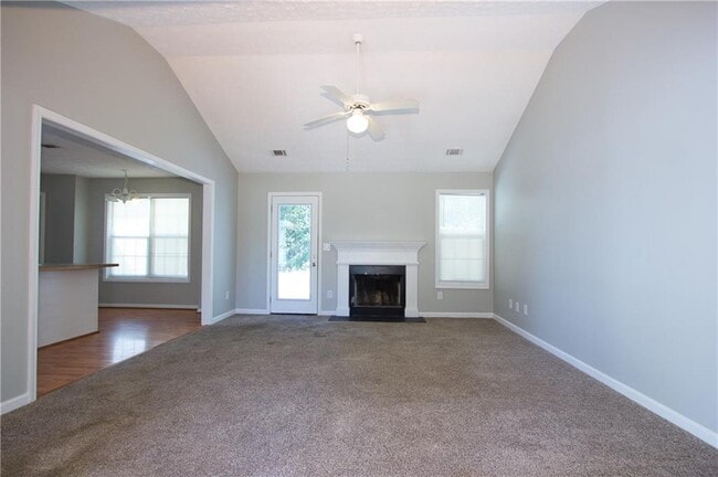 350 Windermere Dr in Loganville, GA - Building Photo - Building Photo