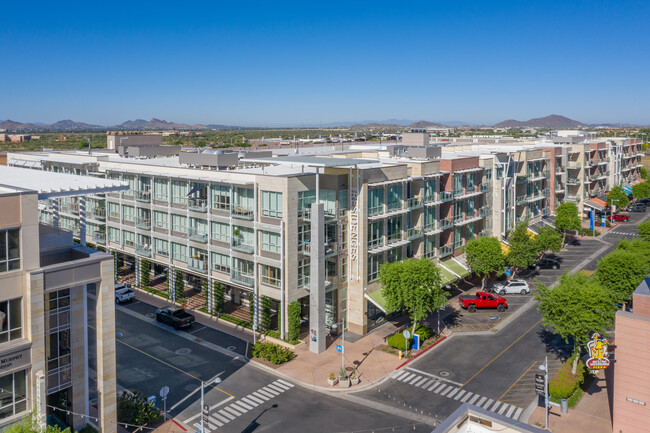 The Residences at High Street in Phoenix, AZ - Building Photo - Building Photo