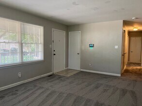 804 Greenwich St in Raleigh, NC - Building Photo - Building Photo