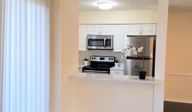 3044 Antique Oaks Cir in Winter Park, FL - Building Photo - Building Photo