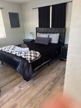 420 SE 9th Ct in Fort Lauderdale, FL - Building Photo - Building Photo